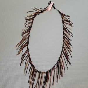 BNWT Guess dressy necklace